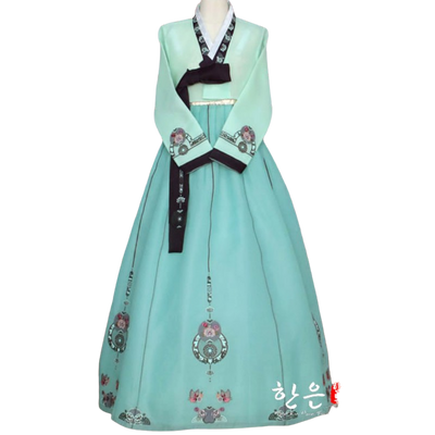 Hanbok Femme Vert | MJ FRANKO